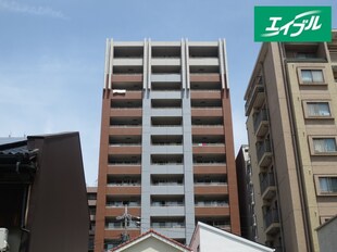 SS.FLAT桜山の物件外観写真